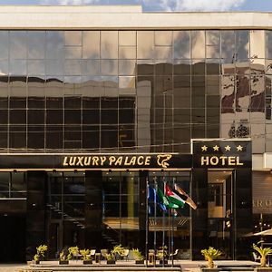 Luxury Palace Hotel